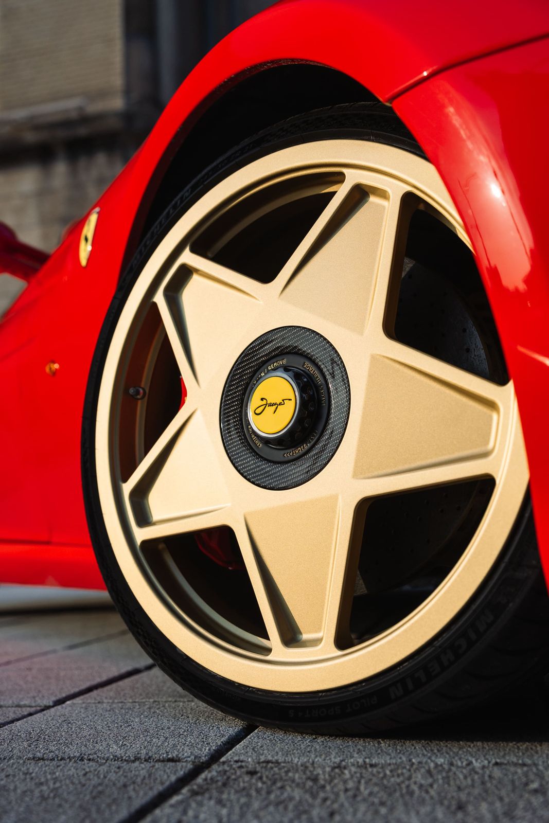 Ferrari 599 GTB Fiorano 搭配 Jaeges RF 輪圈