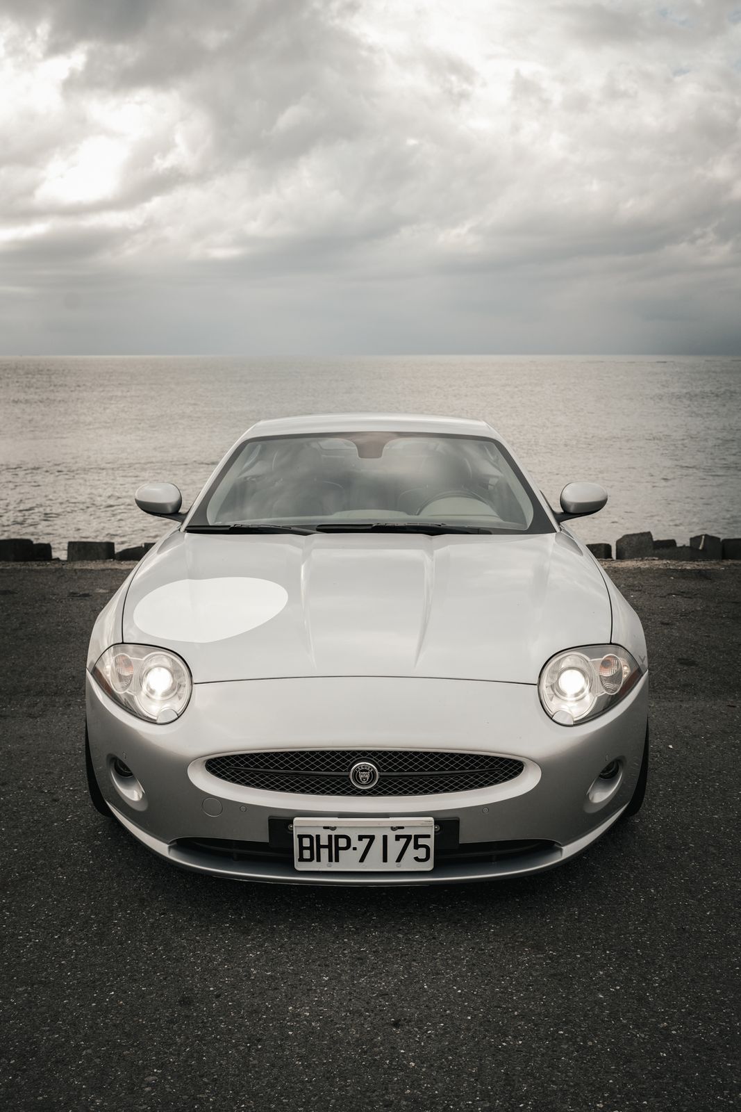 Jaguar XK X150 on Jaeges RJ wheels